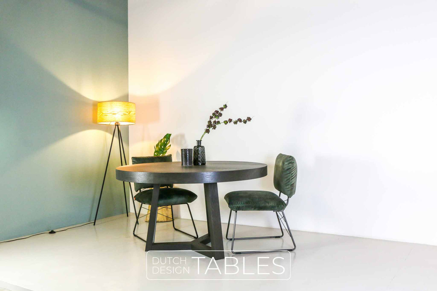 Tafel eiken Keijser en Co Big Top rond 3-poot Dutch Design Tables