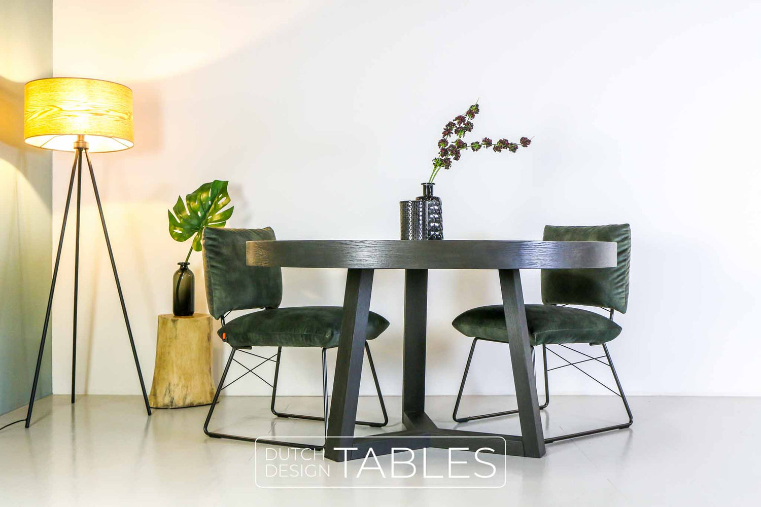 Tafel eiken Keijser en Co Big Top rond 3-poot Dutch Design Tables