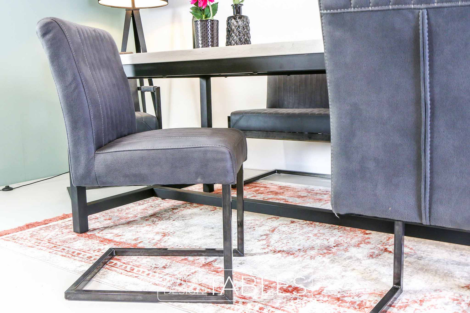 Stoel Tower Living Ferro Dutch Design Tables