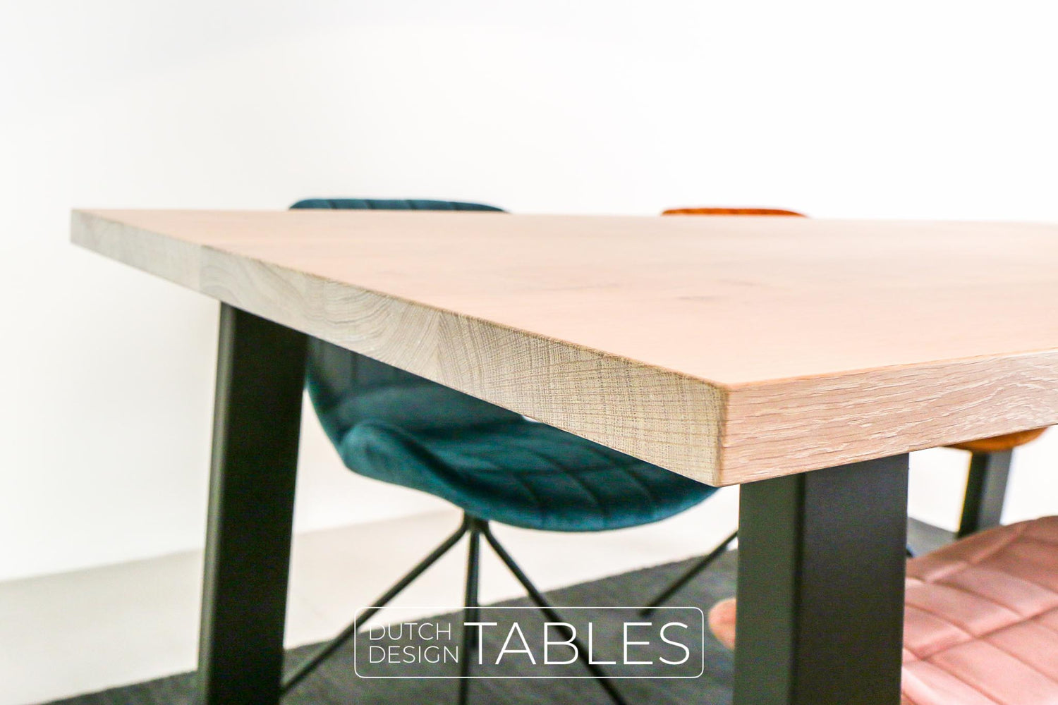 Tafel eiken DREAUM Trapezio Dutch Design Tables